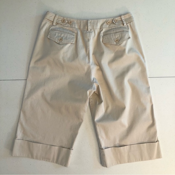 B Moss Women's Khaki Capri Pants Size 8 - Picture 2 of 6